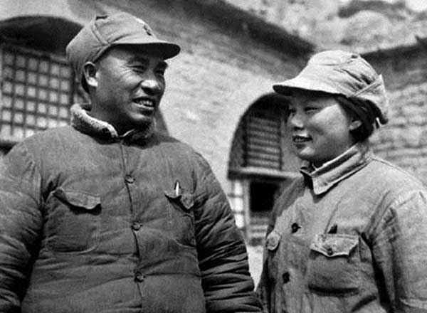 朱德总司令和夫人康克清
